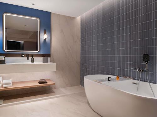 novotel zhoushan luting