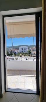 2 palmat hotel