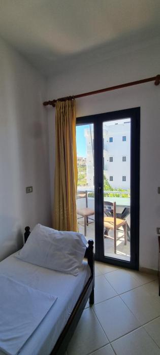 2 palmat hotel