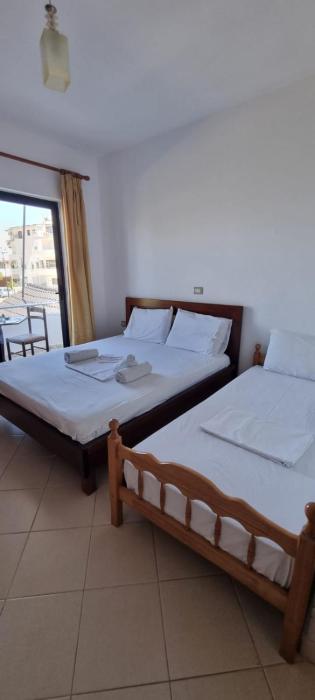 2 palmat hotel