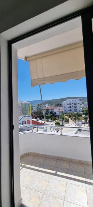 2 palmat hotel