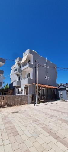 2 palmat hotel