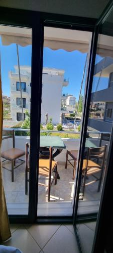 2 palmat hotel