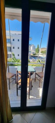 2 palmat hotel