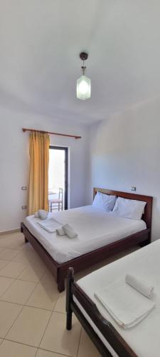 2 palmat hotel