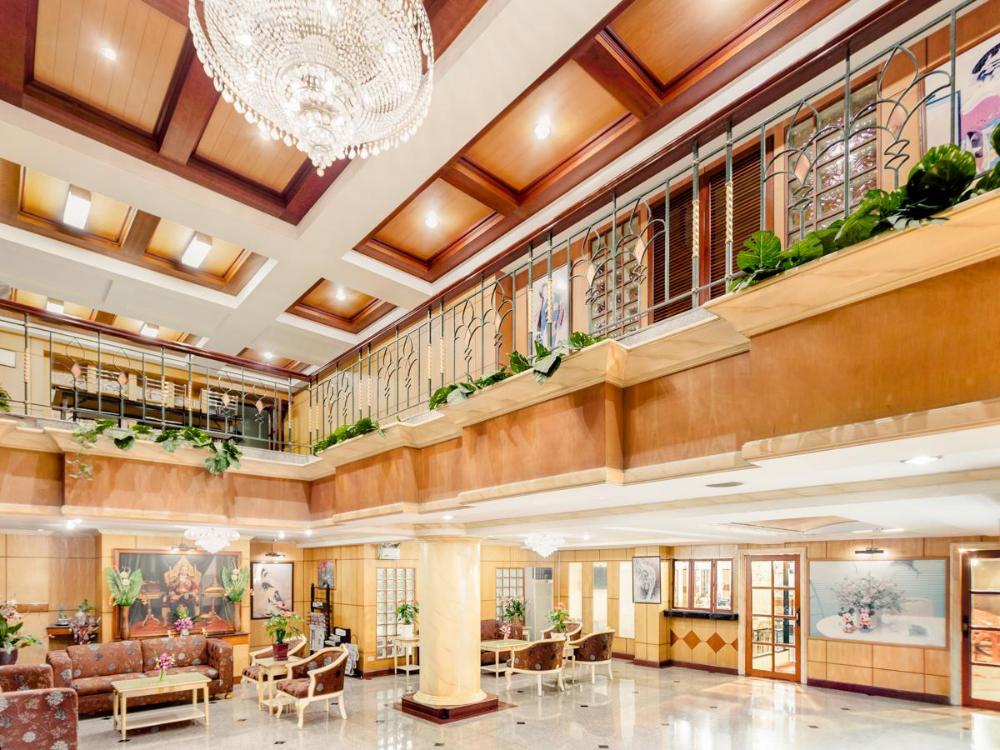 patumwan house