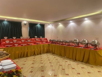 marquis pyramids hotel