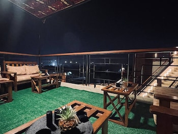 marquis pyramids hotel