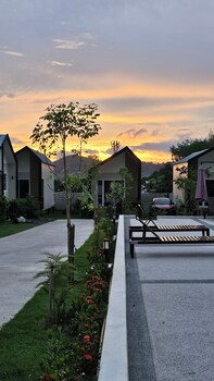nararin family house