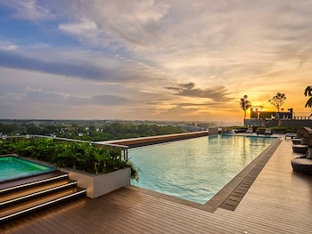 Artotel Living World Grand Wisata Bekasi,,3 star