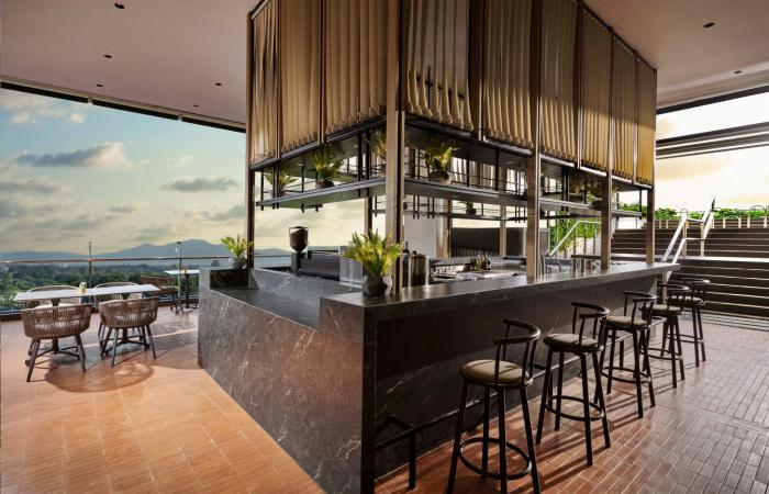 artotel living world grand wisata bekasi
