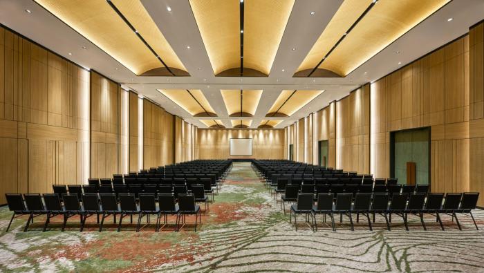 artotel living world grand wisata bekasi