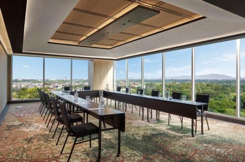 artotel living world grand wisata bekasi