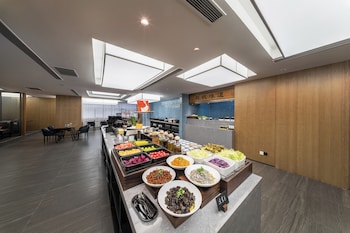 ssaw hotel shenzhen qianhai nantou ancient town