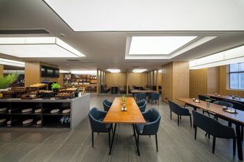 ssaw hotel shenzhen qianhai nantou ancient town