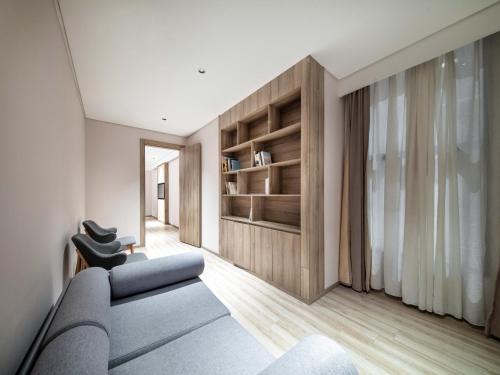 ssaw hotel shenzhen qianhai nantou ancient town