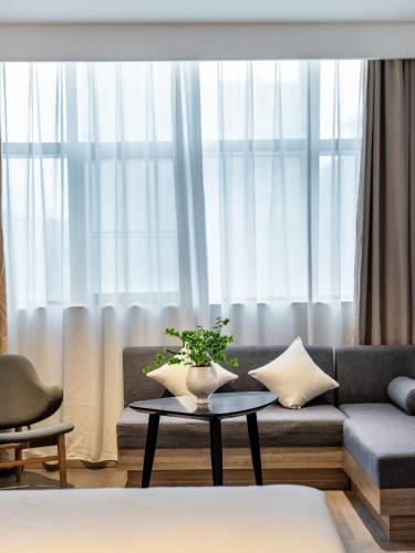ssaw hotel shenzhen qianhai nantou ancient town