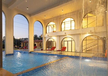 still river suites with heated pool jacuzzi by elivaas