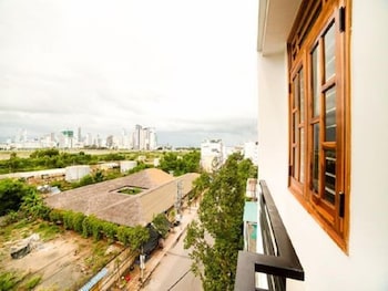 hanis hotel