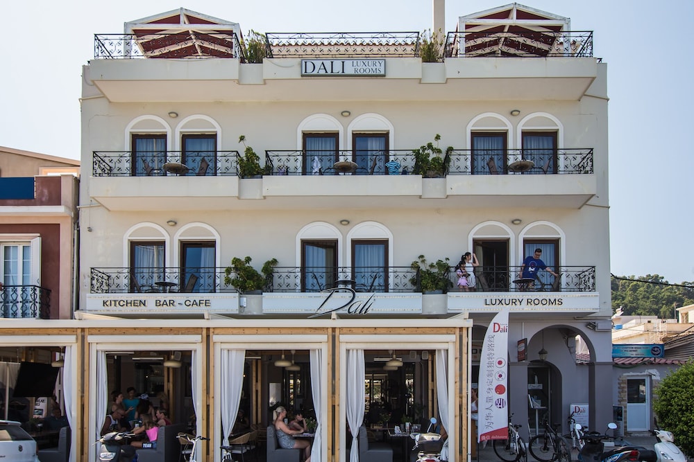 dali luxury rooms