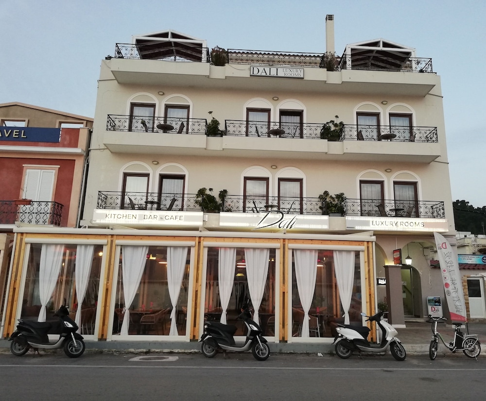 dali luxury rooms