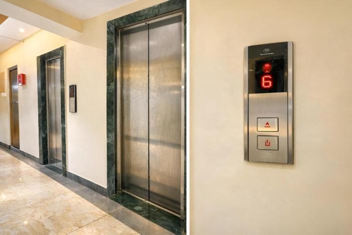 glitz saineel executive near juhu beach