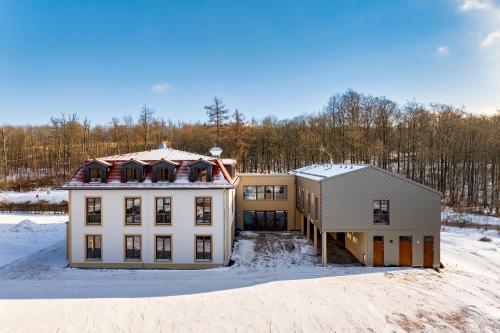 Waldhotel & Restaurant Hohe Sonne,,4 star