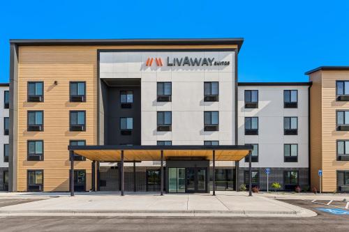 livaway suites phoenix glendale