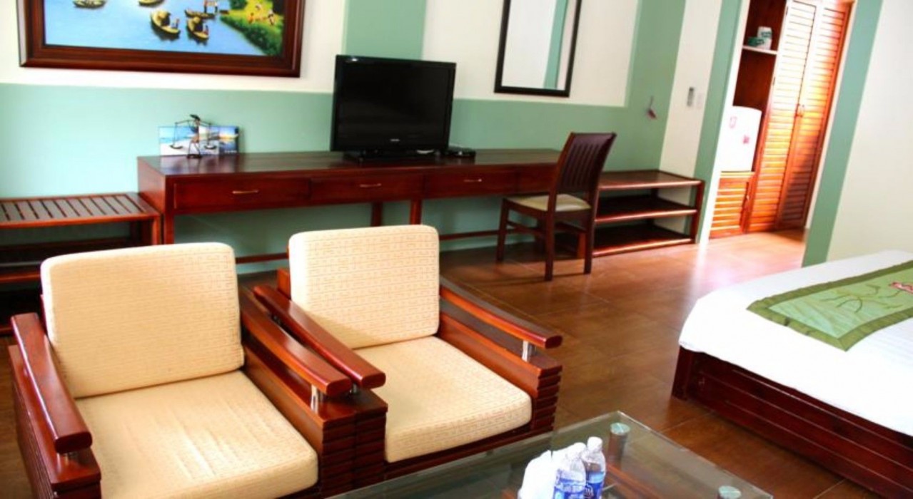 my lan resort and restaurant