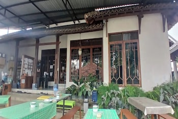 Hotel O Near Pantai Losari Formerly,,2 star