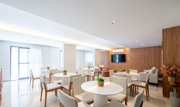 Fully Equipped Apts With Leisure Minutes From The Beach Hfos,,2 star