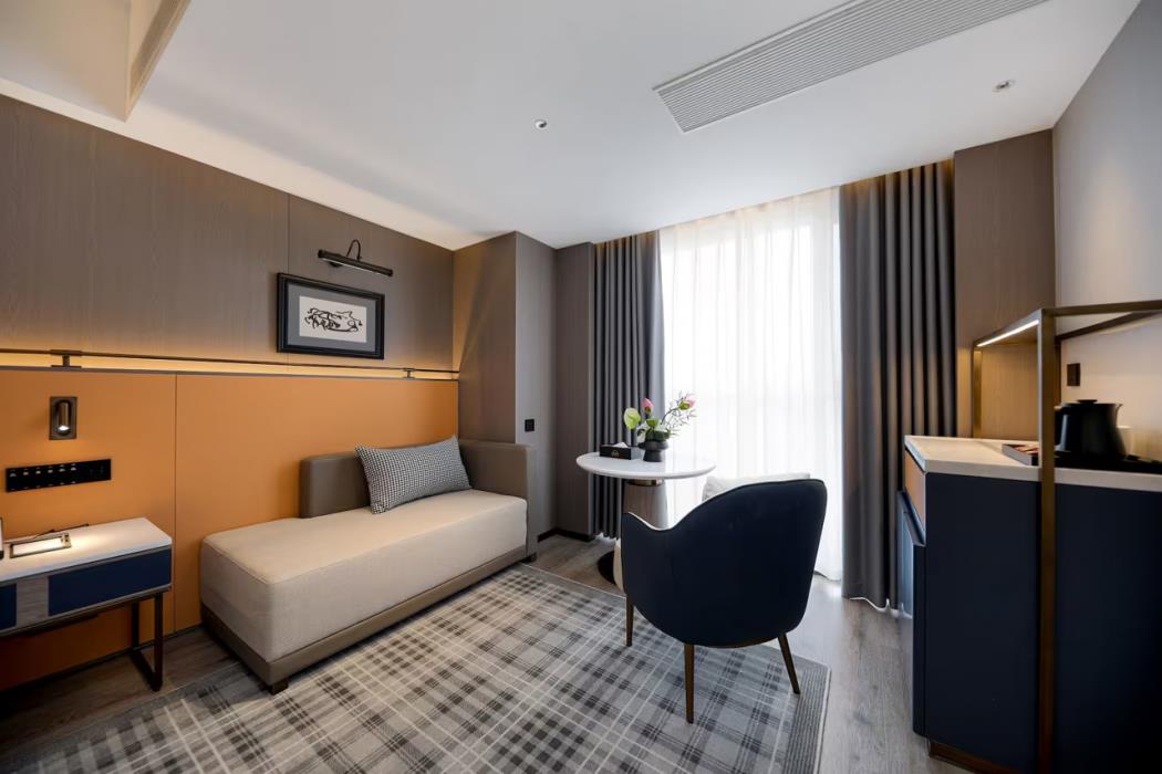 days inn by wyndham zhengzhou xinzheng airport