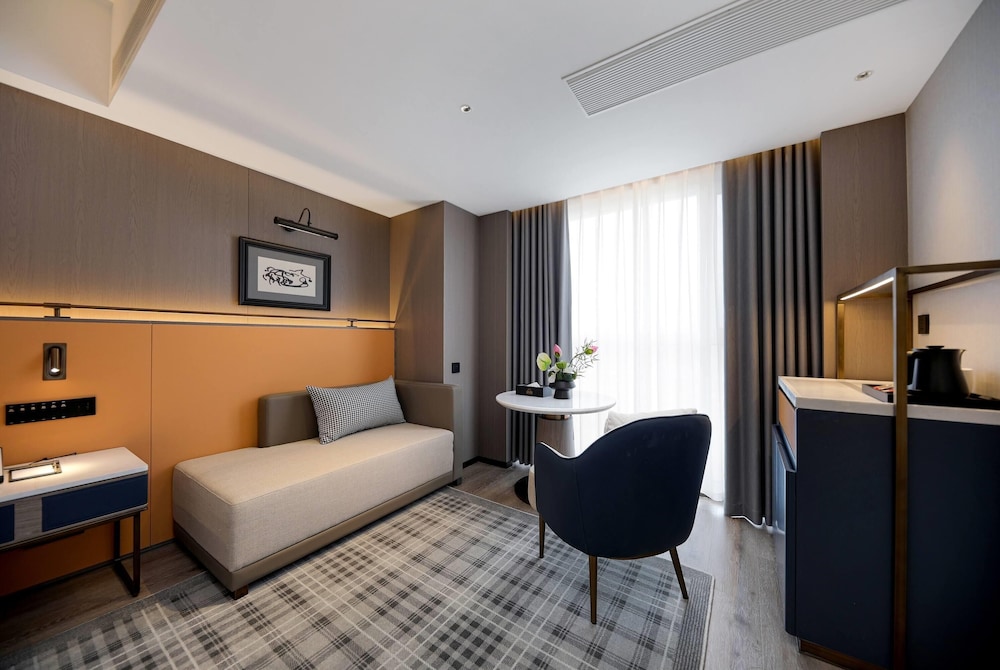 days inn by wyndham zhengzhou xinzheng airport