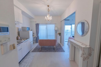 Sunsea Okinawa Stunning Ocean View 2Br Sleeps 6 20 Min From Airport 3 Min To Shopping Mall,,4 star