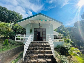 1193 pinehall farm rizal