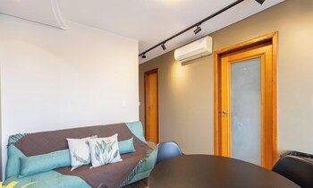 Modern Apt In Sudoeste W/ A/C & Wi-Fi Cls0101,,2 star
