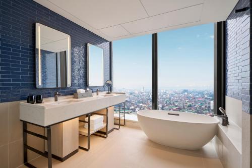 sheraton vinh