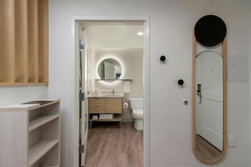 towneplace suites by marriott montreal airport