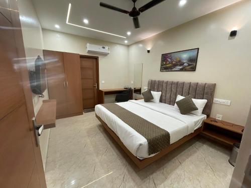 the rivanta hotel near airport road mohali zirakpur chandigarh