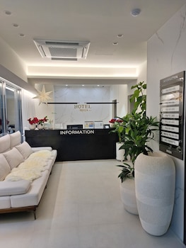 Hotel Sheja Masan,,3 star