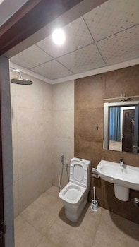 reluxmee hotel anuradapura