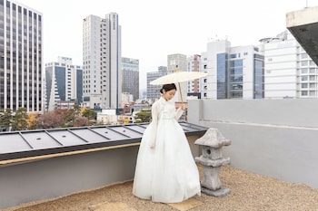 yul hotel
