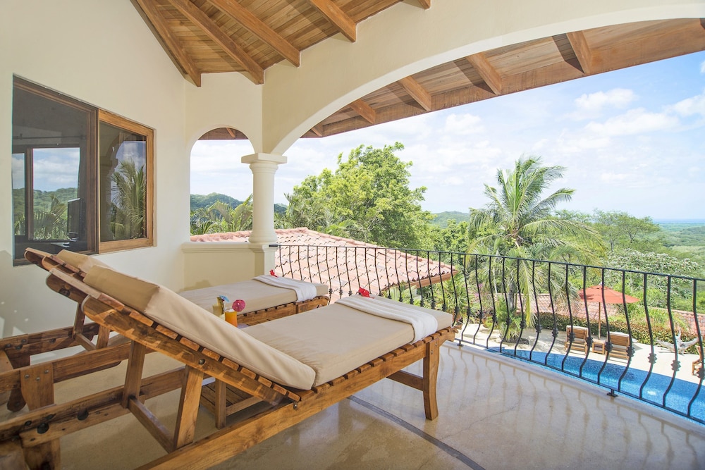 los altos de eros adults only