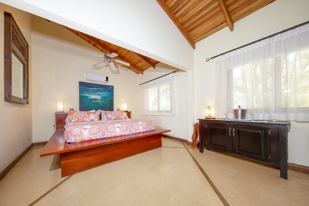 los altos de eros adults only