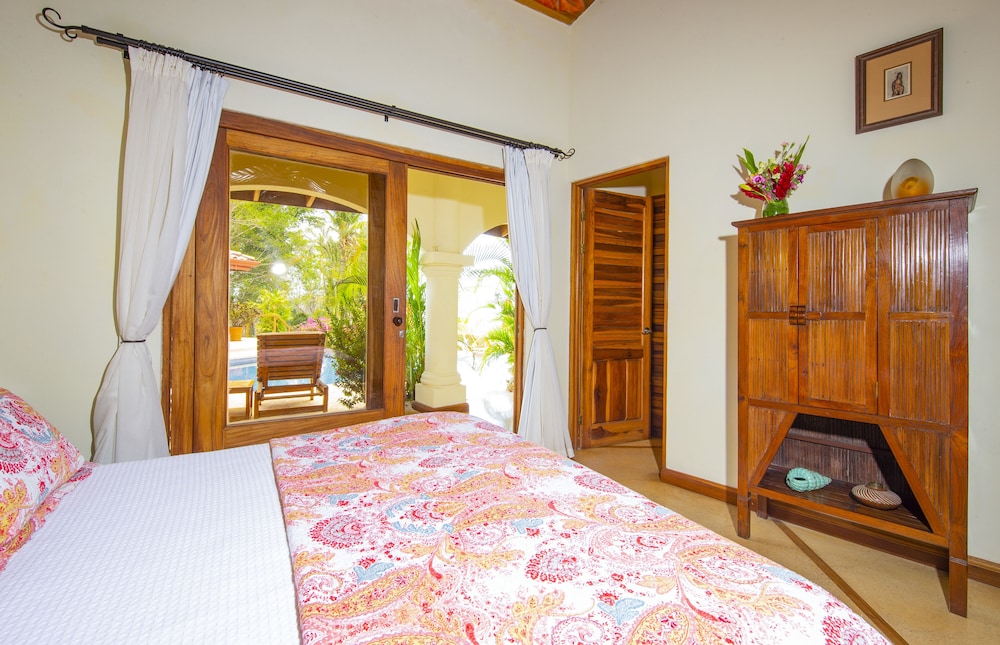 los altos de eros adults only