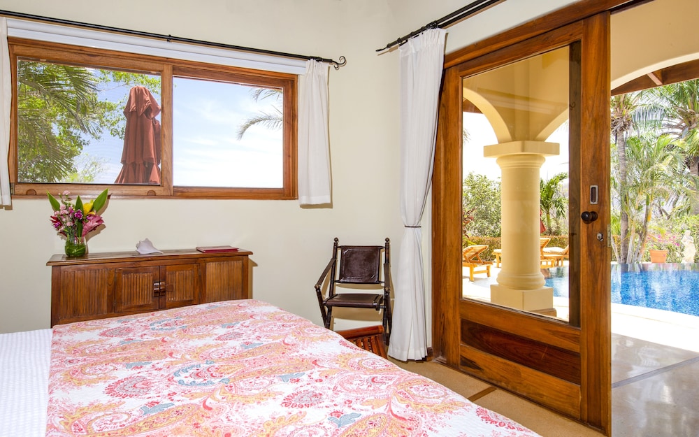 los altos de eros adults only