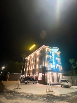 nhu y hotel tay ninh