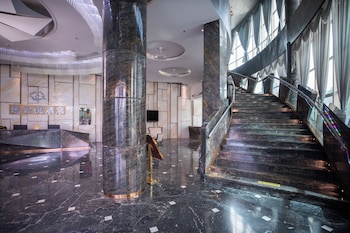 Cloudease International Aparthotel,,3 star