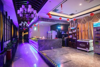 cloudease international aparthotel