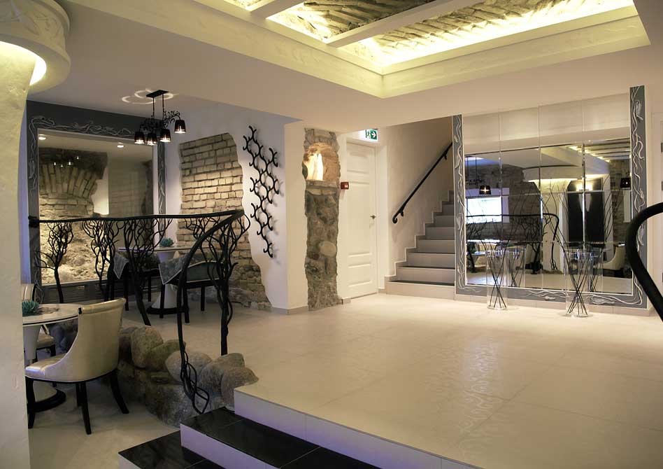 Moon Garden Art Hotel,Vilnius>>Naujamiestis,4 star